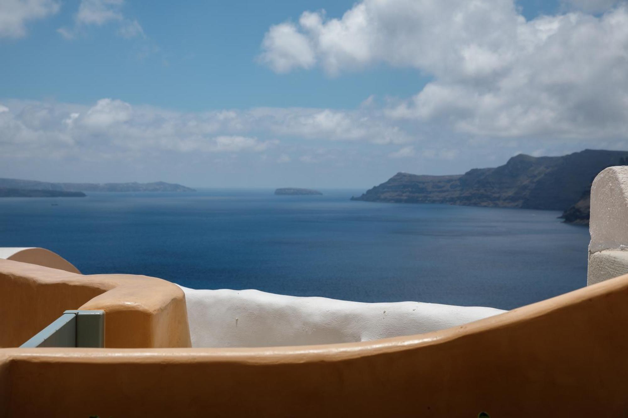 Annouso Villa With Hot Tub By Caldera Houses Oia  Exterior foto