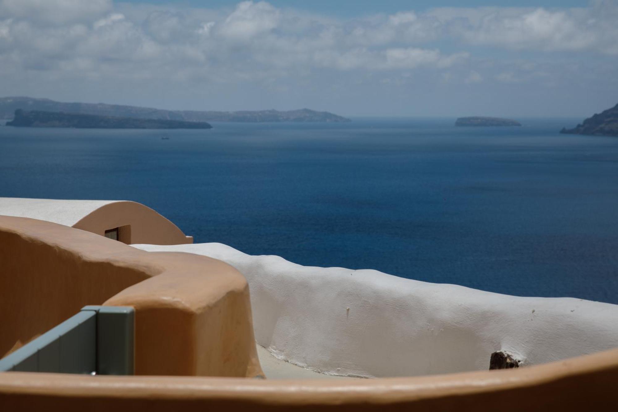 Annouso Villa With Hot Tub By Caldera Houses Oia  Exterior foto